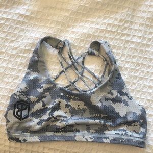 Born primitive sports bra